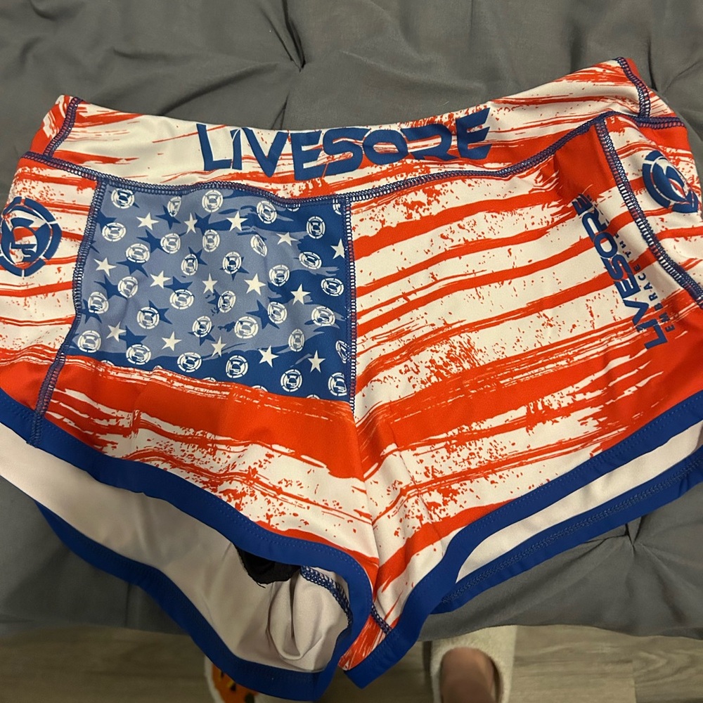 Livesore shorts